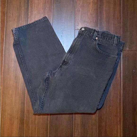 Vintage Levi’s 550 Jeans  - Picture 4 of 5